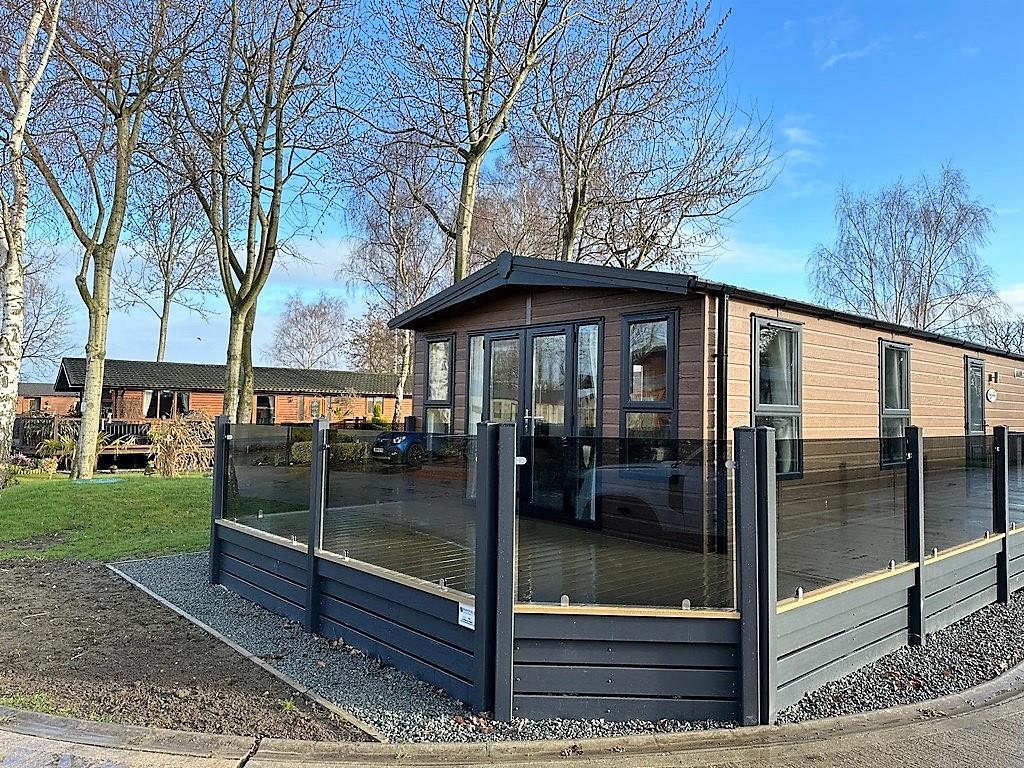 Cliffe country Lodges, Cliffe Common, Selby