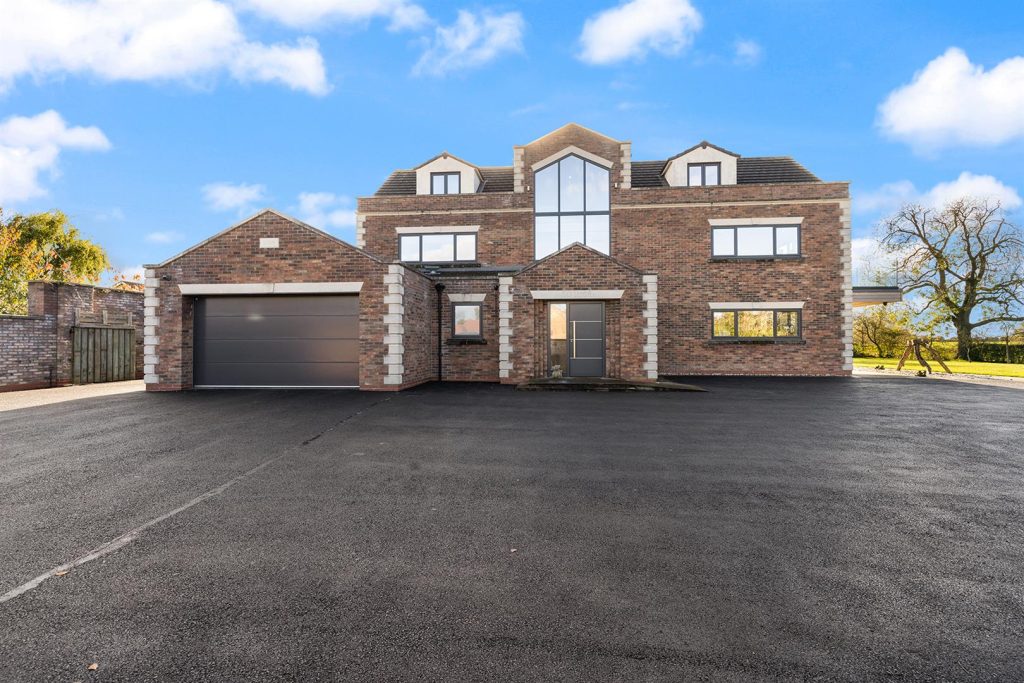 The Village, Earswick, York
