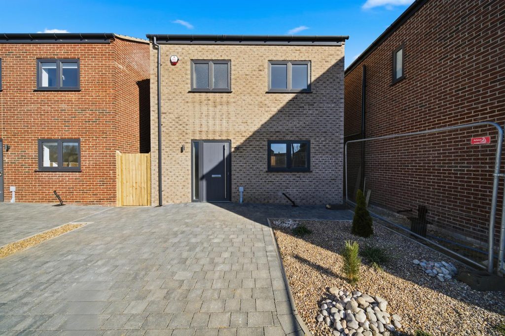 Sunnyside Farm, Thorpe Willoughby, Selby