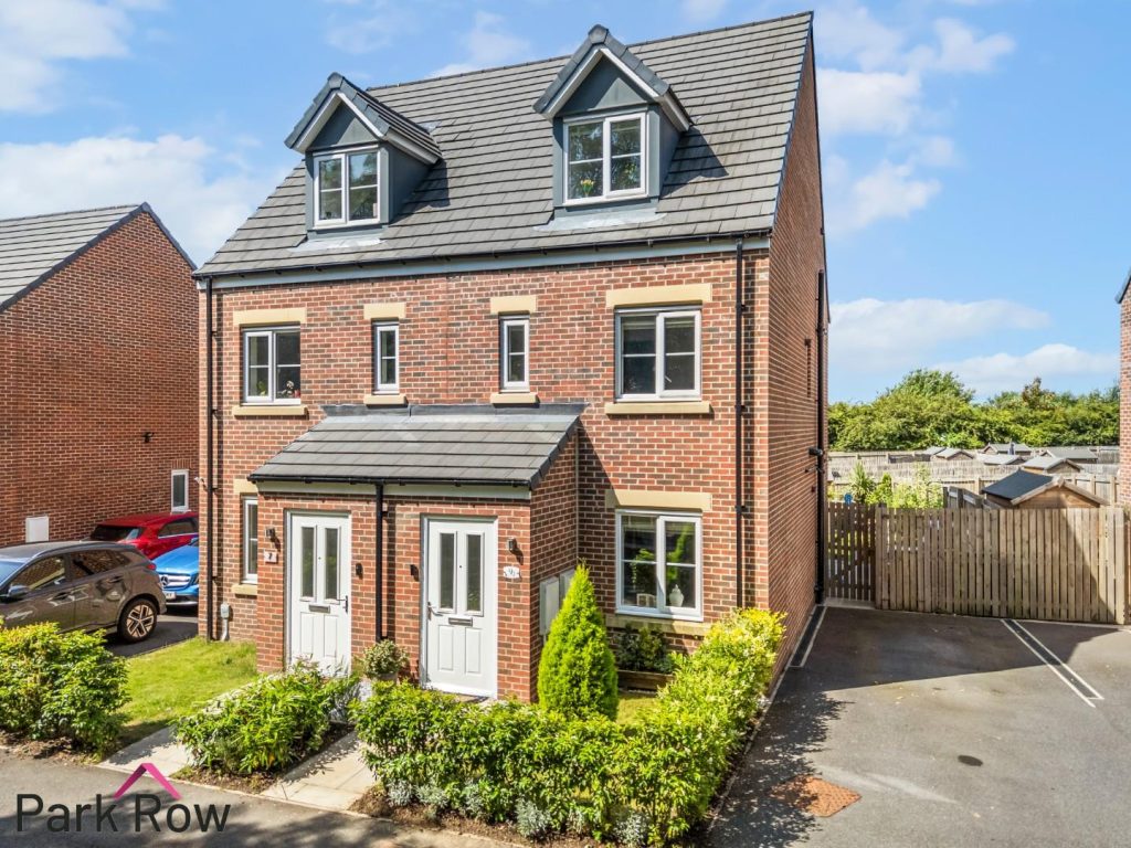 Garden Village Avenue, Leeds