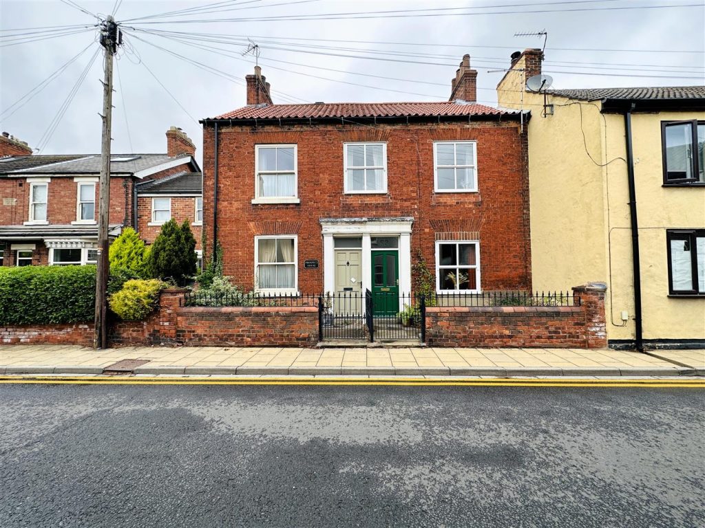 Sherburn Street, Cawood, Selby