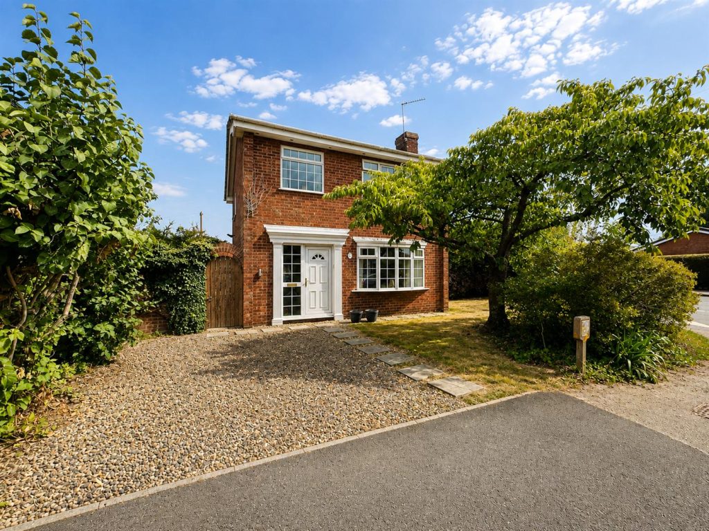 Chestnut Garth, Hemingbrough, Selby